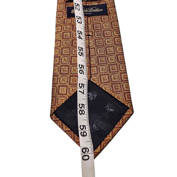 BROOKS BROTHERS Makers Silk Necktie USA Designer Geometric Gold Cooper EUC Tie - Picture 11 of 11